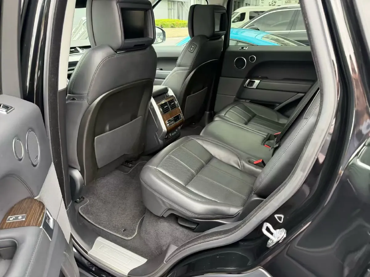 2019 Land Rover Range Rover Sport 2.0T 300HP L4 8AT PHEV 13.1KWH,autocango,china used car exporter,china ev exporter,chinese used car exporter,chinese used ev exporter