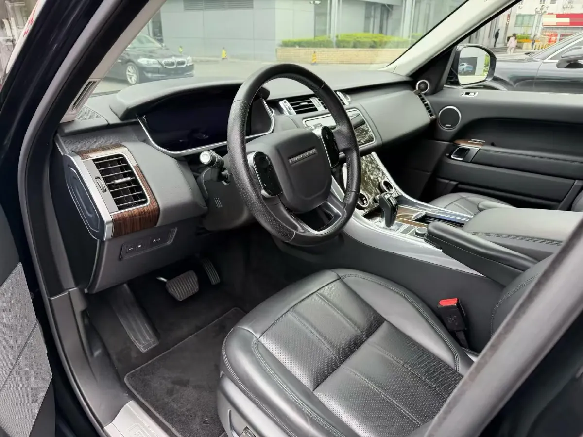 2019 Land Rover Range Rover Sport 2.0T 300HP L4 8AT PHEV 13.1KWH,autocango,china used car exporter,china ev exporter,chinese used car exporter,chinese used ev exporter