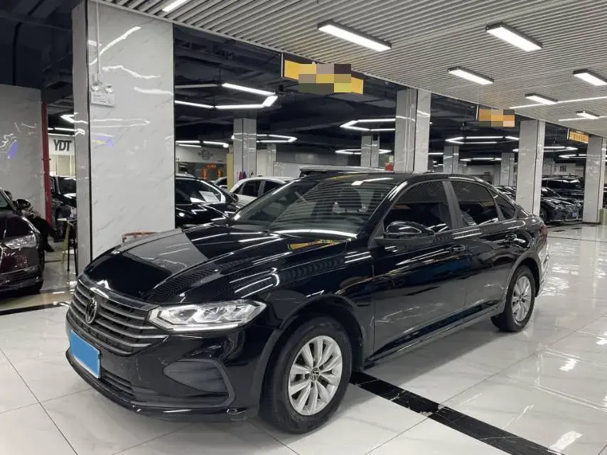 2023 VOLKSWAGEN LAVIDA view 1