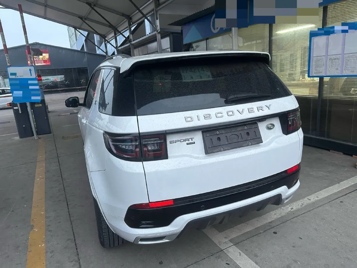 2022 Land Rover Discovery Sport 2.0T 249HP L4 9AT,autocango,china used car exporter,china ev exporter,chinese used car exporter,chinese used ev exporter