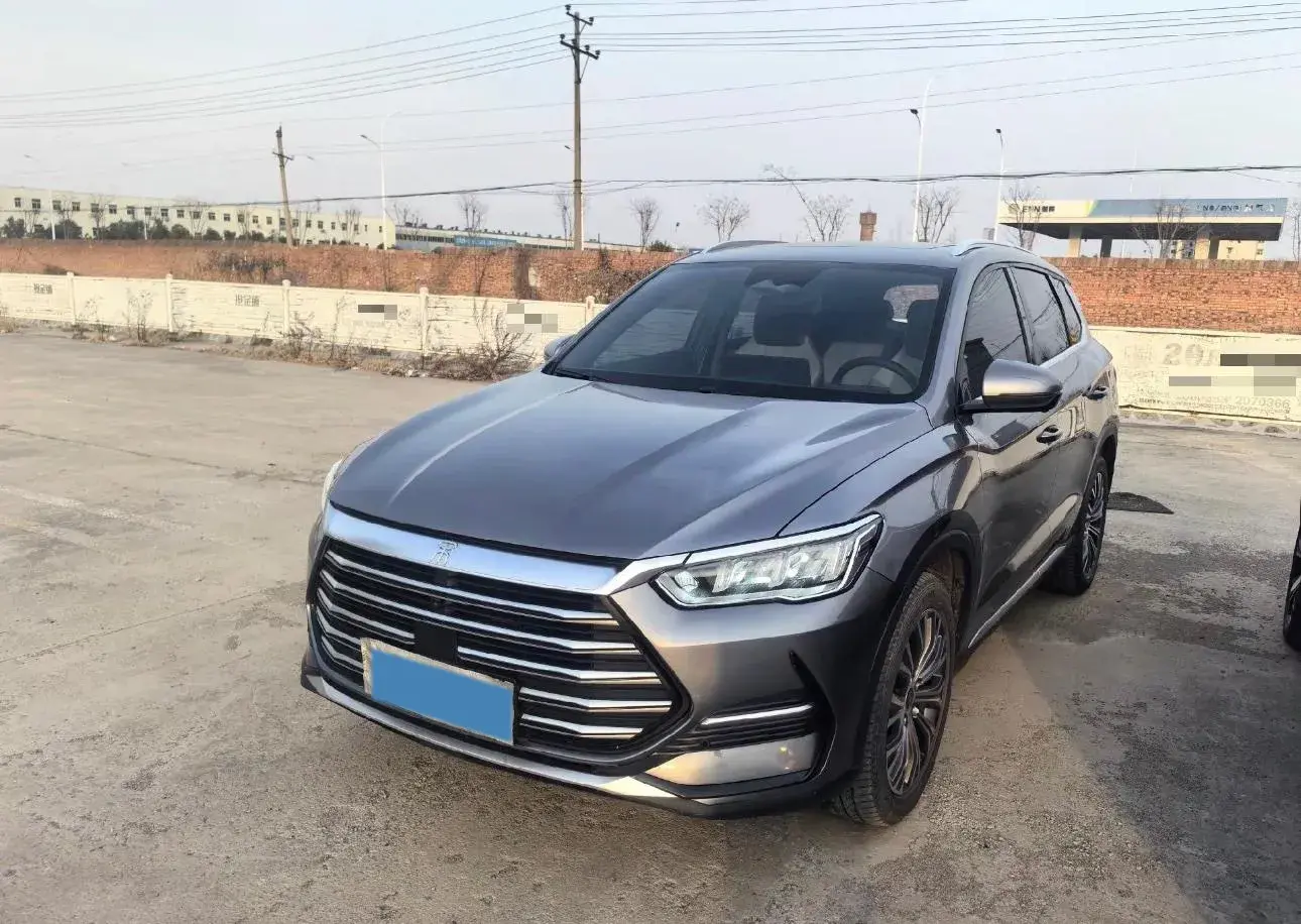 2022 BYD SONG view 1