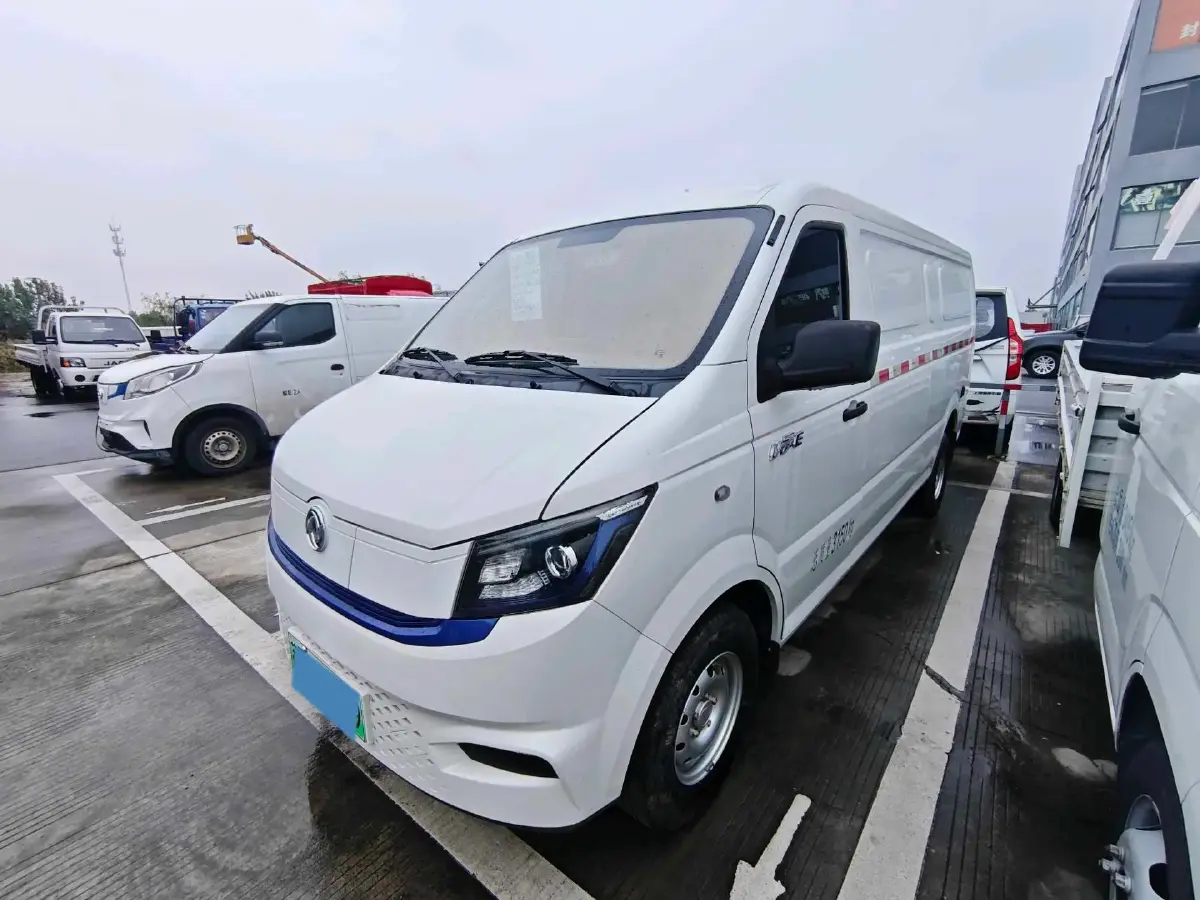2024 Dongfeng YuFengEM27 BEV 41.472KWH