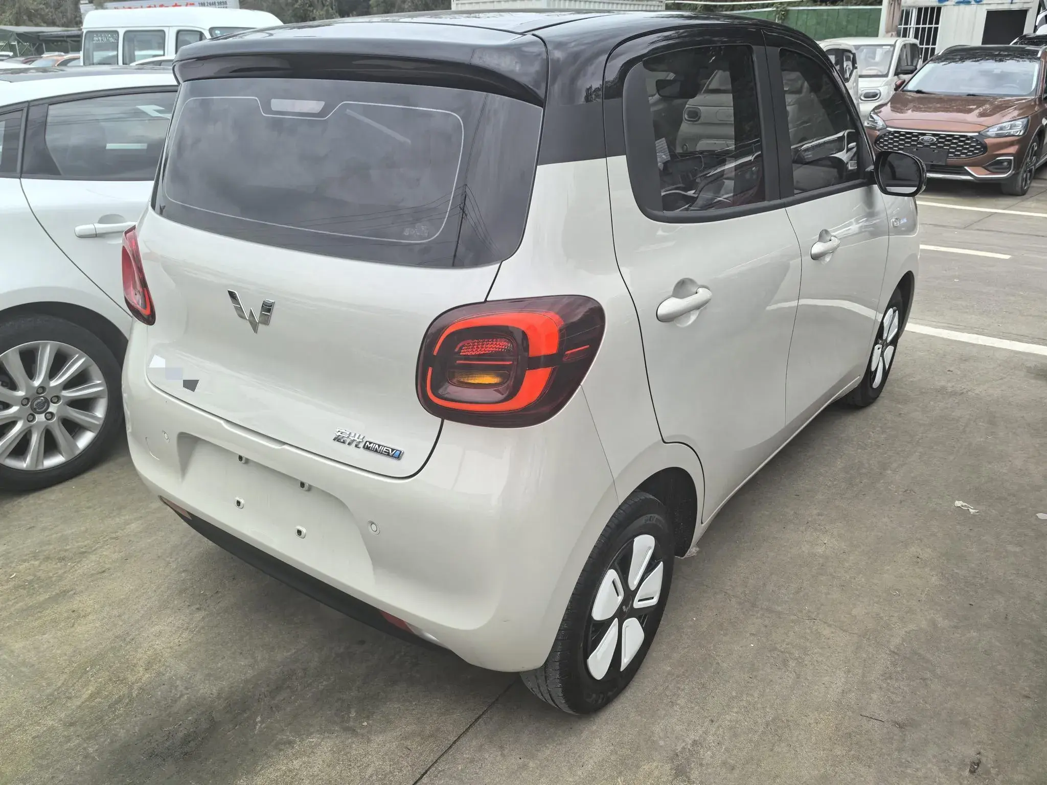 2025 WULING HONGGUANG thumbnail 3