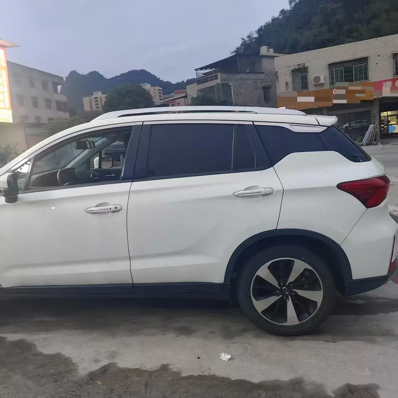 2018 GAC TRUMPCHI thumbnail 4