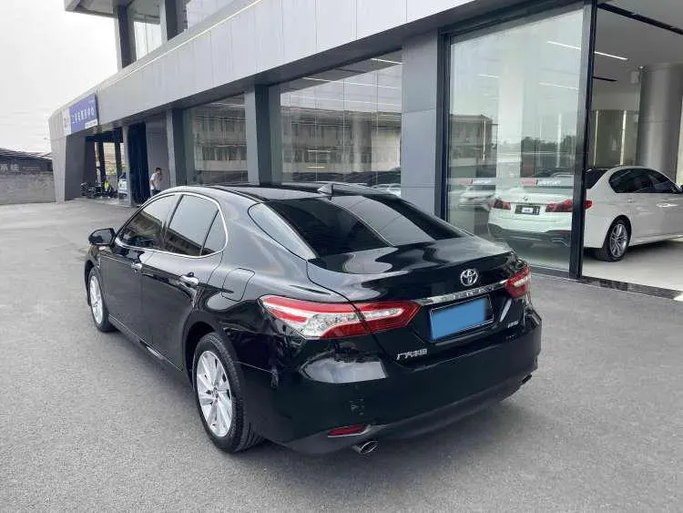 2021 Toyota Camry 2.0L 178HP L4 CVT,autocango,china used car exporter,china ev exporter,chinese used car exporter,chinese used ev exporter