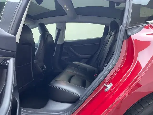 2019 TESLA MODEL thumbnail 3