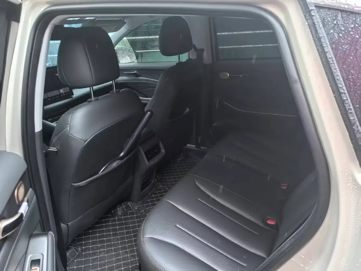 2026 BaoJun Cloud Sea BEV,autocango,china used car exporter,china ev exporter,chinese used car exporter,chinese used ev exporter