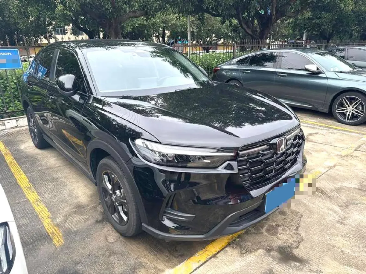 2023 Honda HR-V 1.5T 182HP L4 CVT,autocango,china used car exporter,china ev exporter,chinese used car exporter,chinese used ev exporter