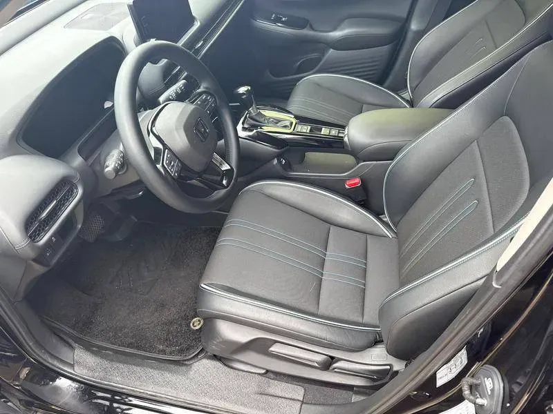 2023 Honda HR-V 1.5T 182HP L4 CVT,autocango,china used car exporter,china ev exporter,chinese used car exporter,chinese used ev exporter