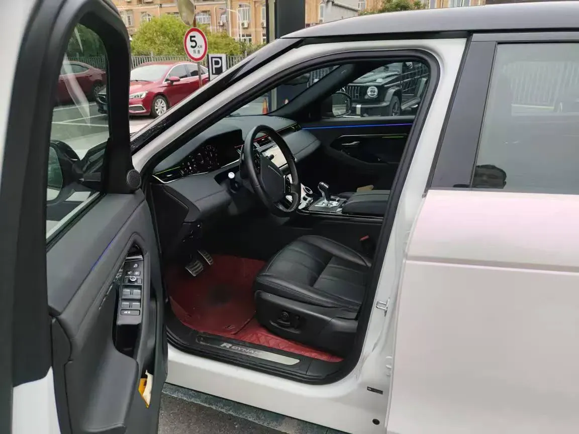 2020 Land Rover Range Rover Evoque 2.0T 249HP L4 9AT,autocango,china used car exporter,china ev exporter,chinese used car exporter,chinese used ev exporter