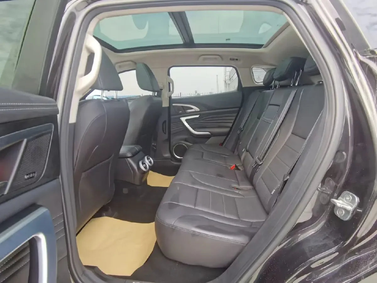 2017 Zotye T700 2.0T 190HP L4 8AT,autocango,china used car exporter,china ev exporter,chinese used car exporter,chinese used ev exporter