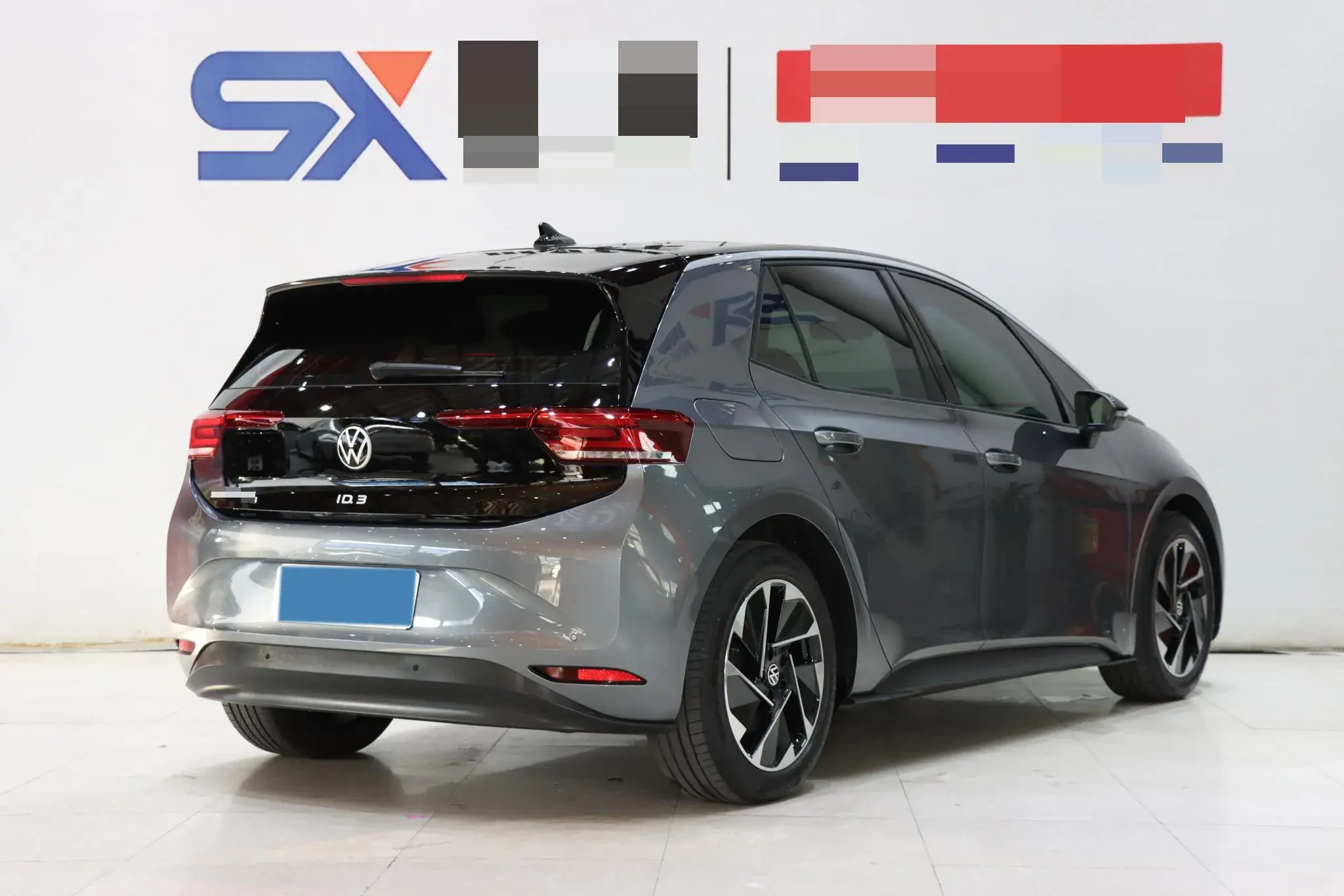 2024 VOLKSWAGEN ID.3 thumbnail 4