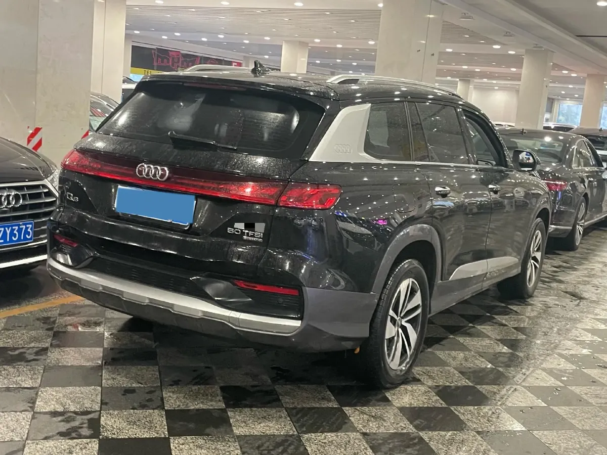 2024 Audi Q6 2.0T 231HP L4 7DCT,autocango,china used car exporter,china ev exporter,chinese used car exporter,chinese used ev exporter