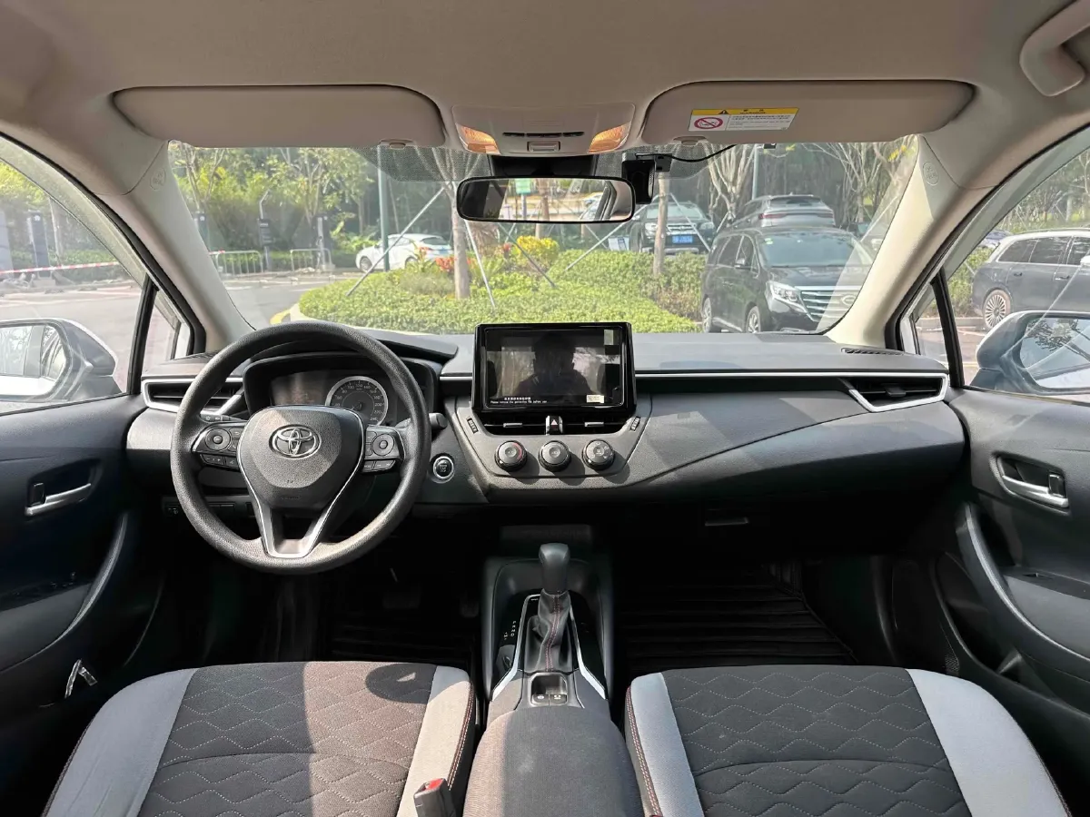 2021 Toyota Corolla 1.2T 116HP L4 CVT,autocango,china used car exporter,china ev exporter,chinese used car exporter,chinese used ev exporter