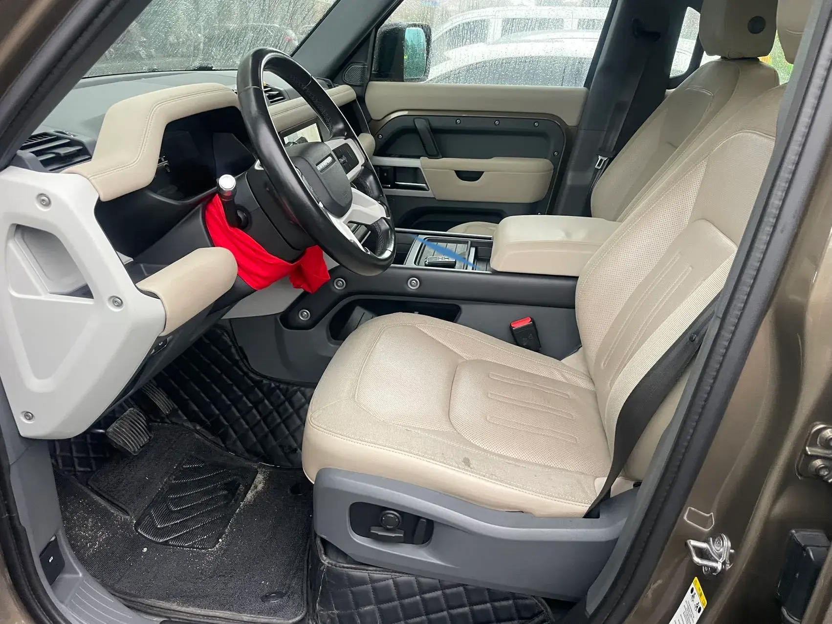 2020 LAND ROVER thumbnail 4