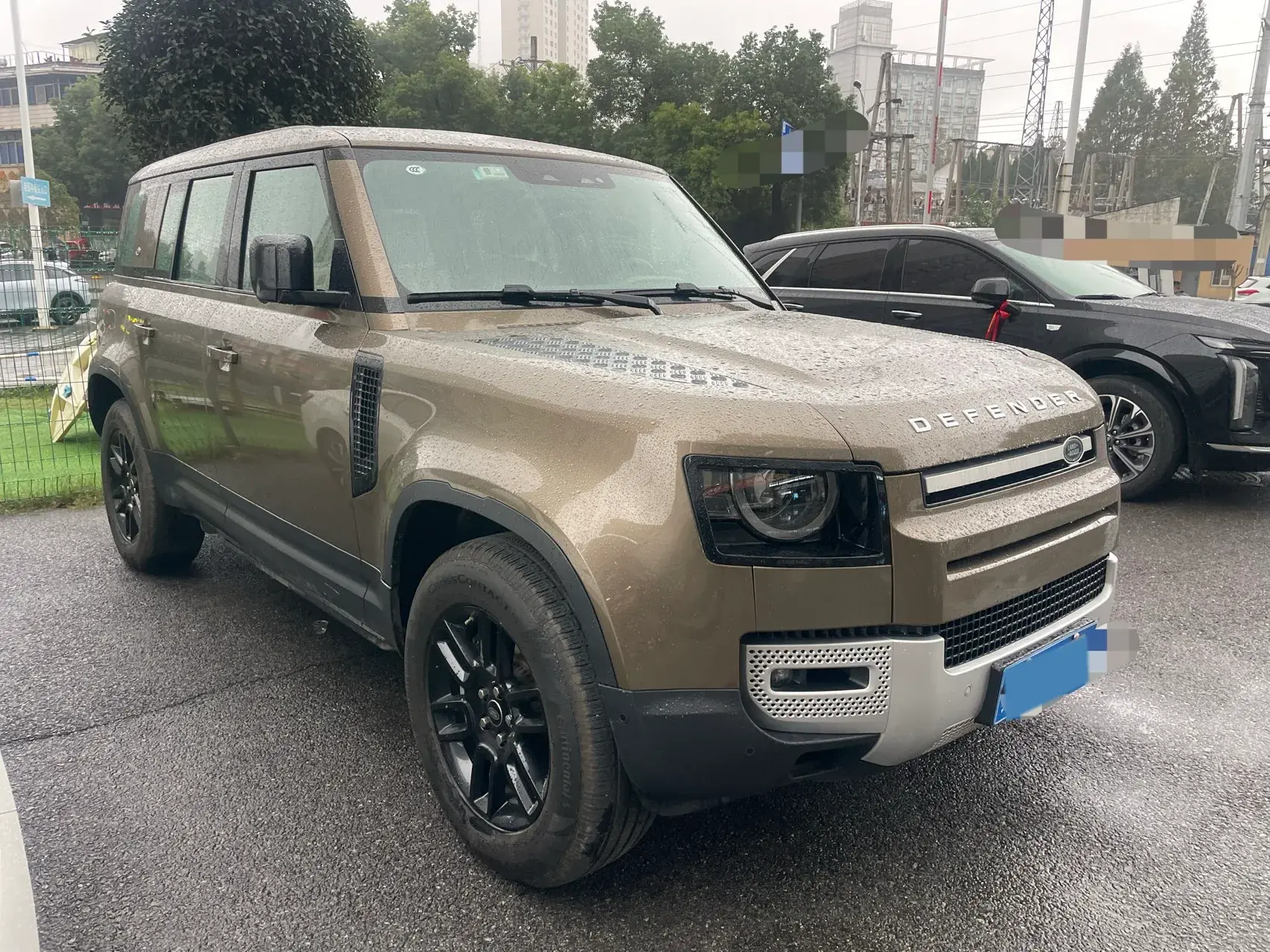 2020 LAND ROVER thumbnail 3