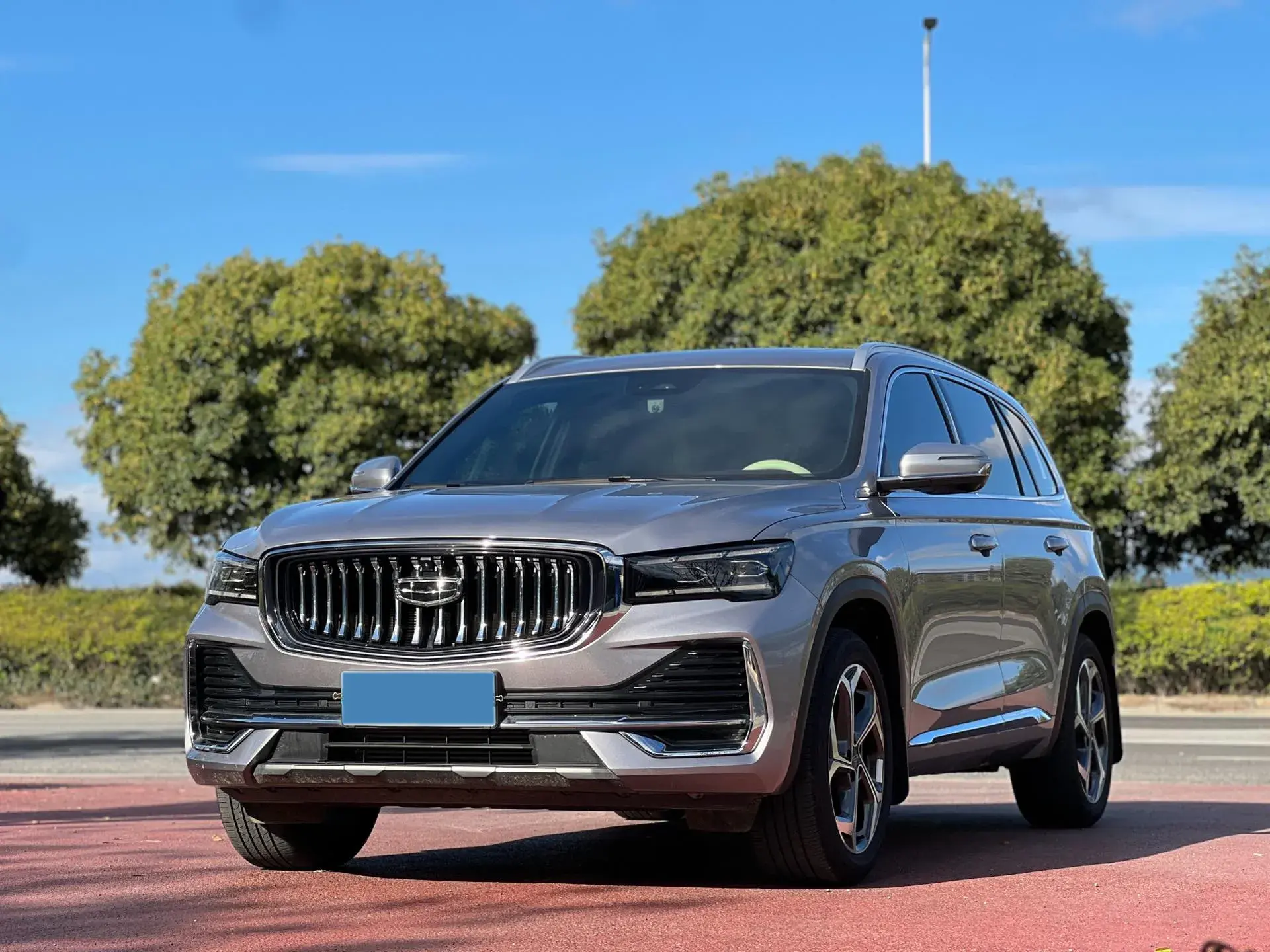 2024 GEELY MONJARO view 1