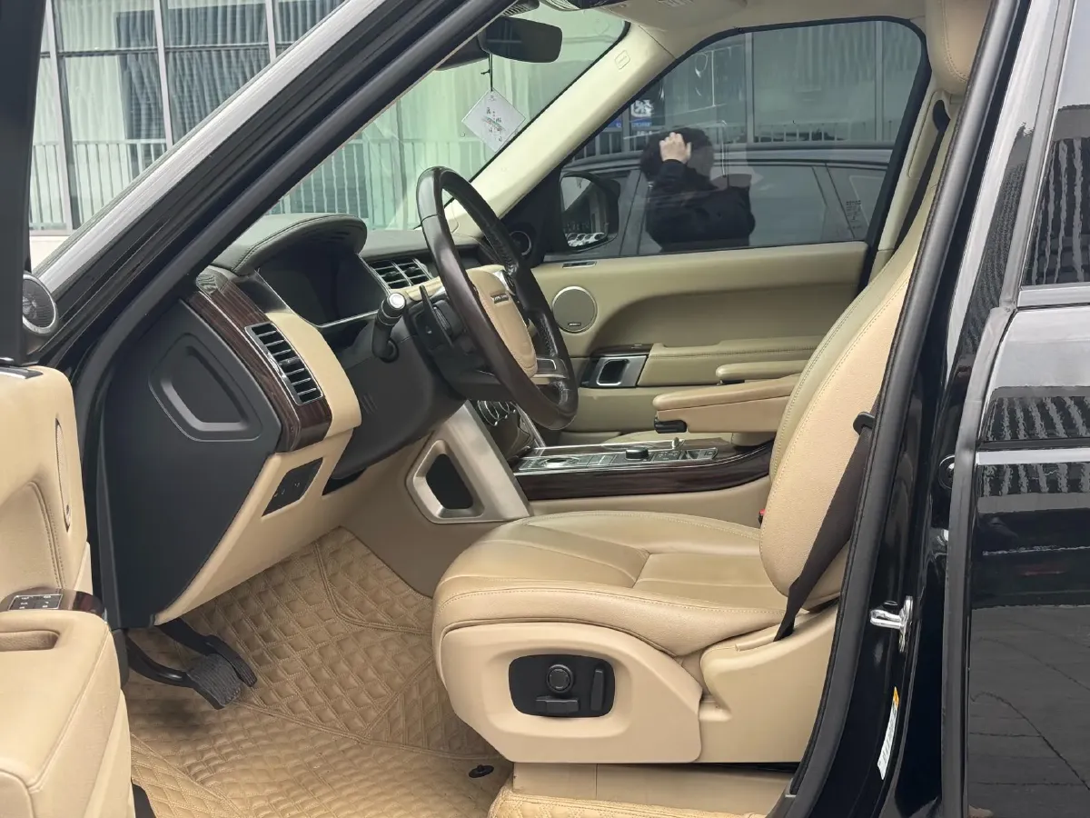 2017 Land Rover Range Rover 3.0T 340HP V6 8AT,autocango,china used car exporter,china ev exporter,chinese used car exporter,chinese used ev exporter