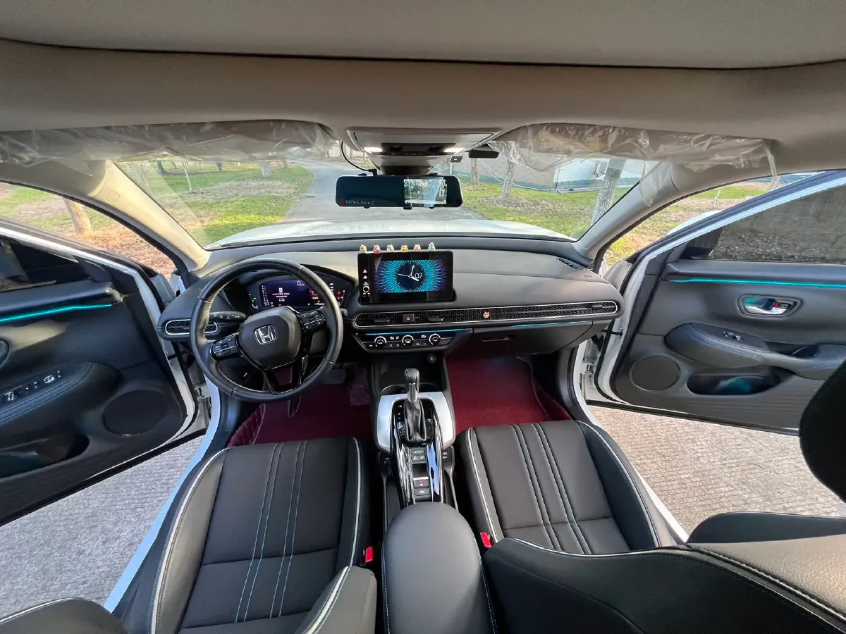 2023 Honda HR-V 1.5T 182HP L4 CVT,autocango,china used car exporter,china ev exporter,chinese used car exporter,chinese used ev exporter