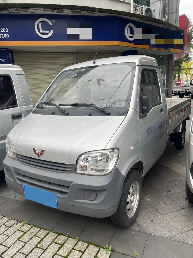2020 WuLing ZhiGuang Mini Truck 1.2L 76HP L4 5MT
