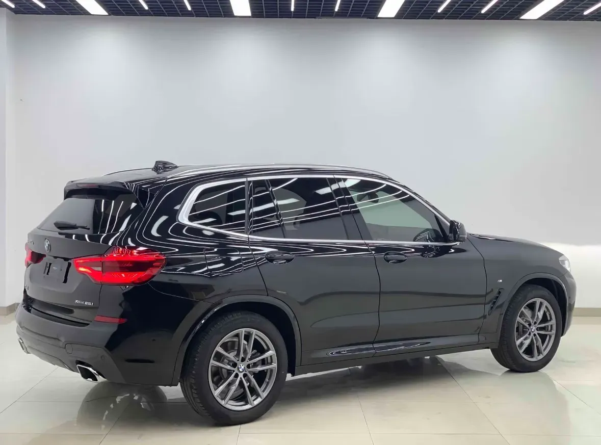 2021 BMW X3 2.0T 184HP L4 8AT,autocango,china used car exporter,china ev exporter,chinese used car exporter,chinese used ev exporter