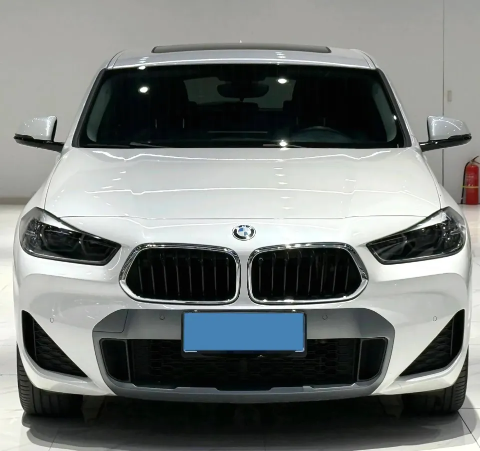 2022 BMW X2 2.0T 192HP L4 7DCT,autocango,china used car exporter,china ev exporter,chinese used car exporter,chinese used ev exporter