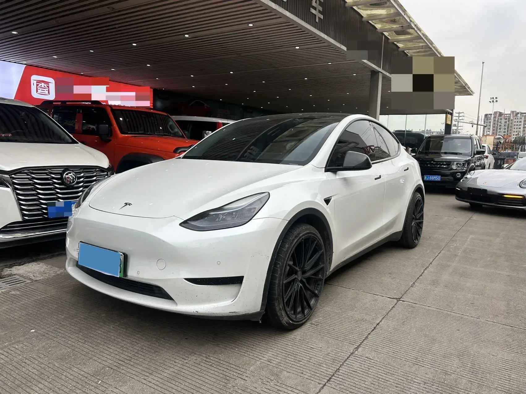 2022 TESLA MODEL view 1