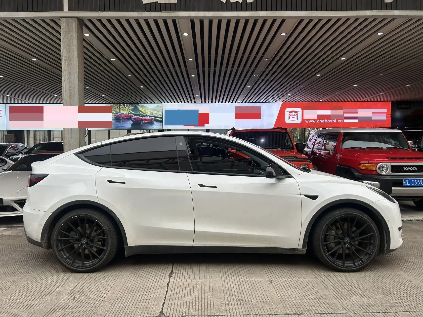 2022 TESLA MODEL thumbnail 3