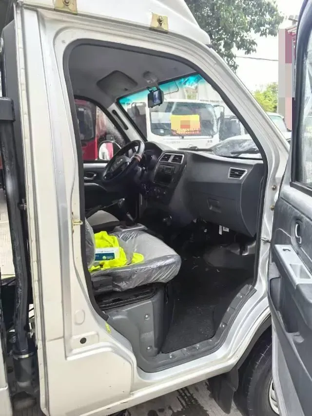 2023 DongFeng DFSK D71 1.6L 122HP L4 5MT,autocango,china used car exporter,china ev exporter,chinese used car exporter,chinese used ev exporter