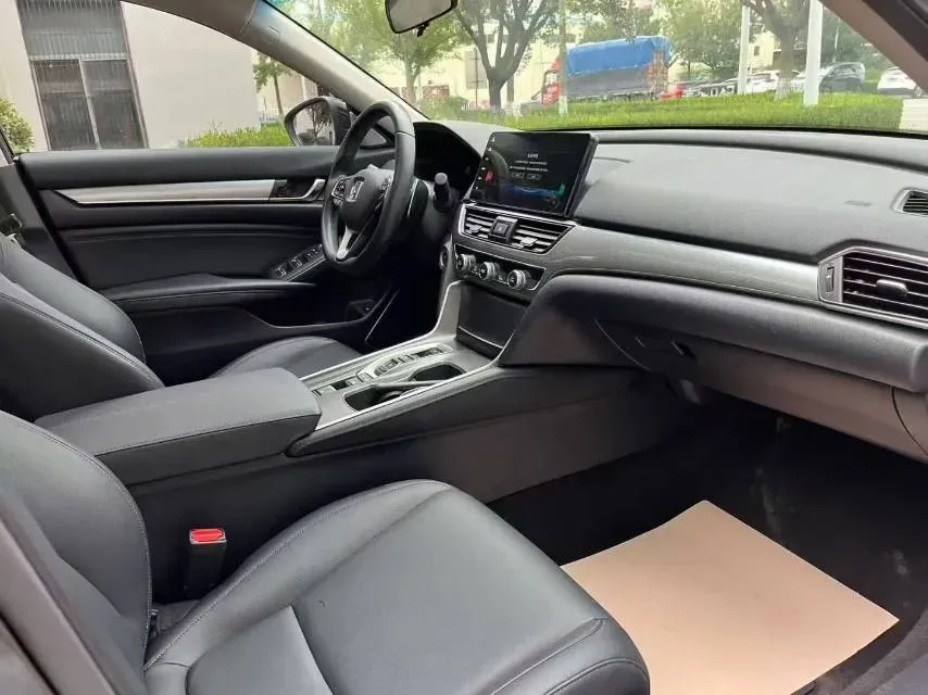 2022 Honda Accord 2.0L 146HP L4 E-CVT Hybrid,autocango,china used car exporter,china ev exporter,chinese used car exporter,chinese used ev exporter