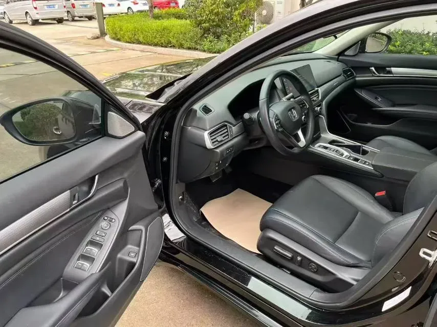 2022 Honda Accord 2.0L 146HP L4 E-CVT Hybrid,autocango,china used car exporter,china ev exporter,chinese used car exporter,chinese used ev exporter