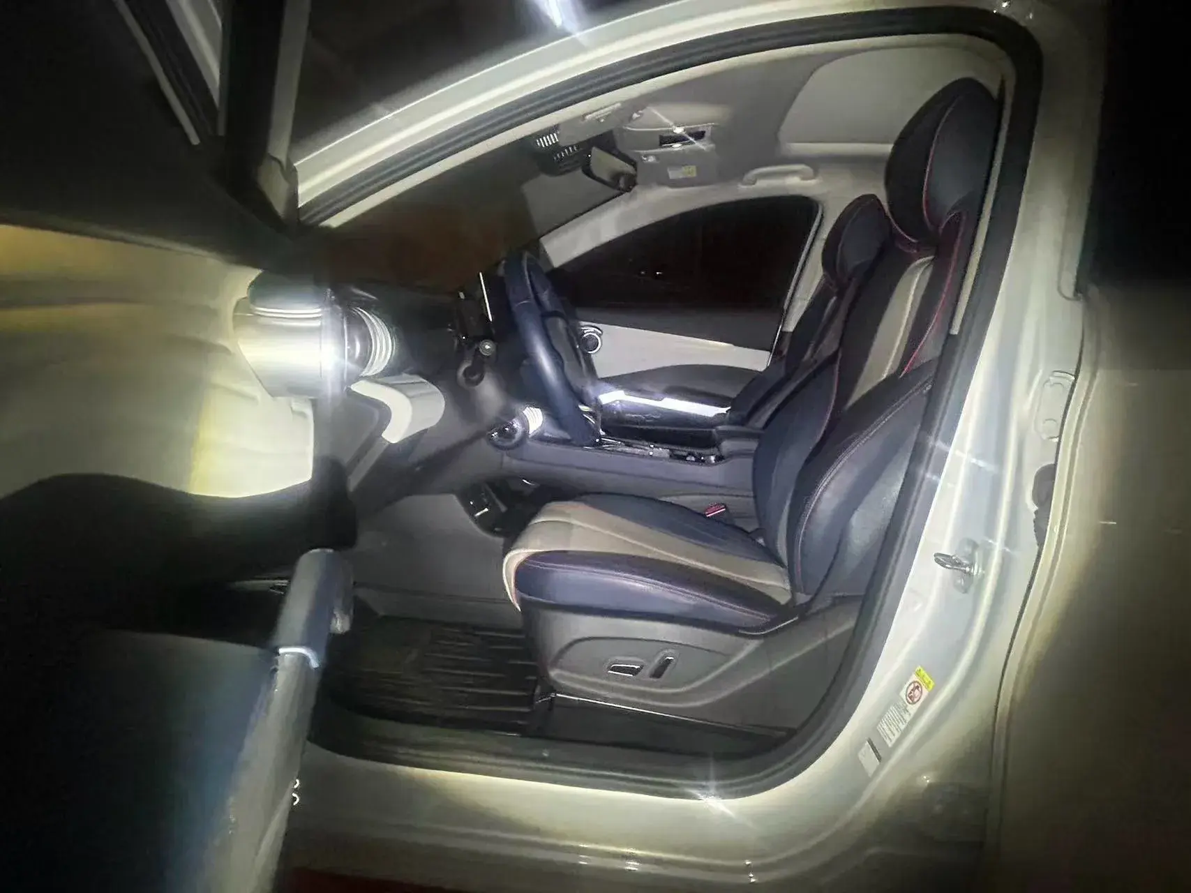 2022 BYD YUAN thumbnail 3