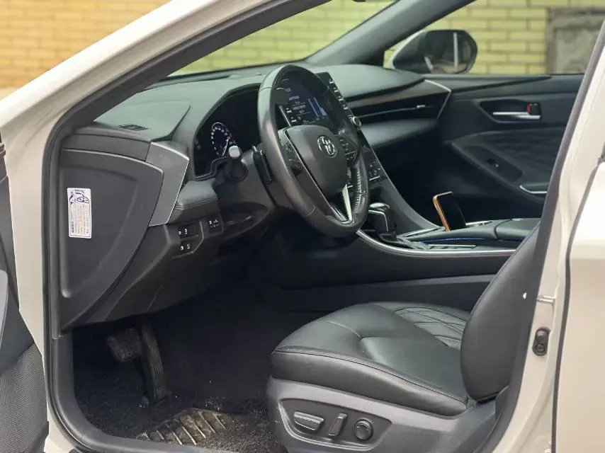 2019 Toyota Avalon 2.5L 209HP L4 8AT,autocango,china used car exporter,china ev exporter,chinese used car exporter,chinese used ev exporter