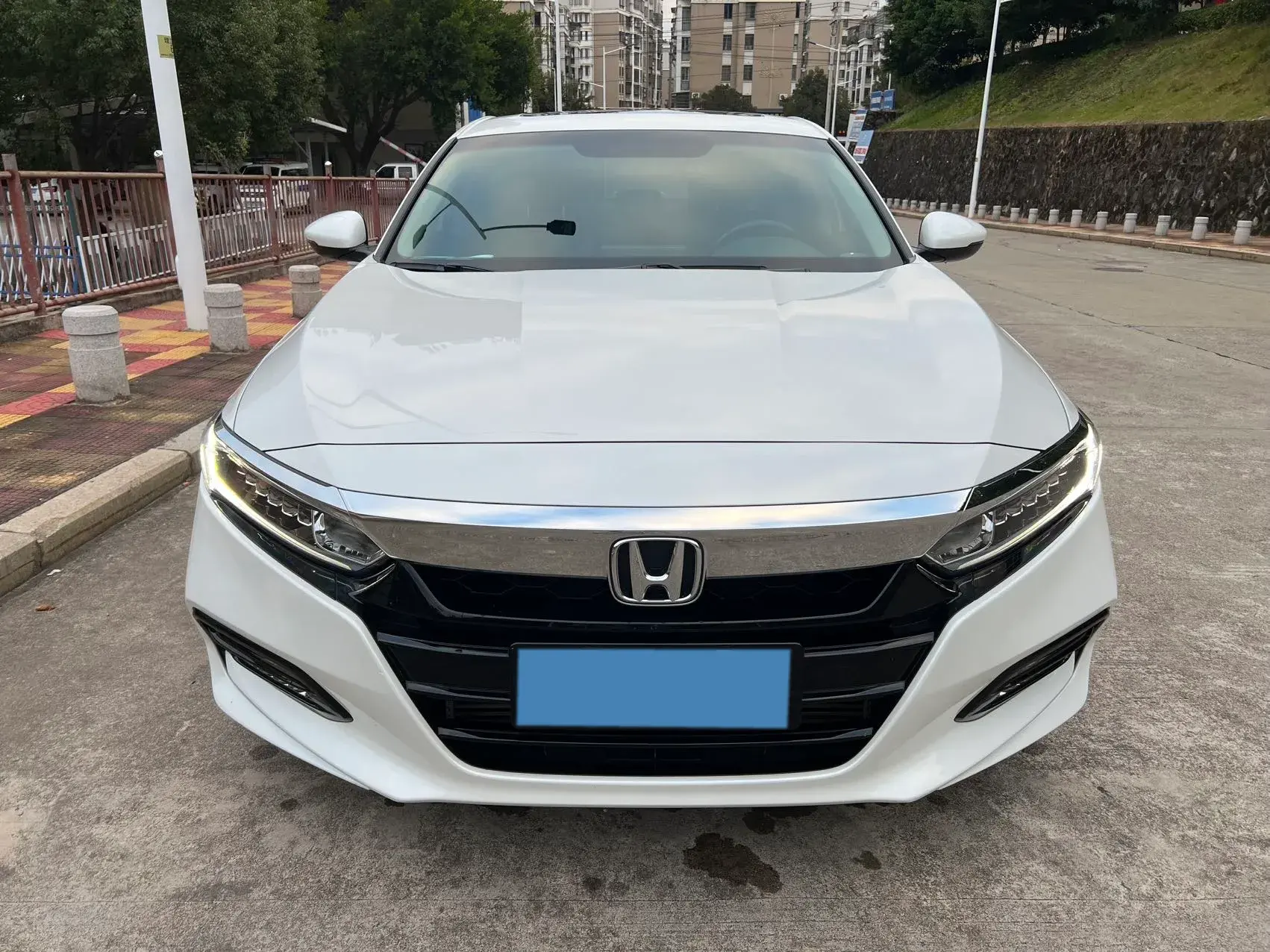 2018 HONDA ACCORD thumbnail 2