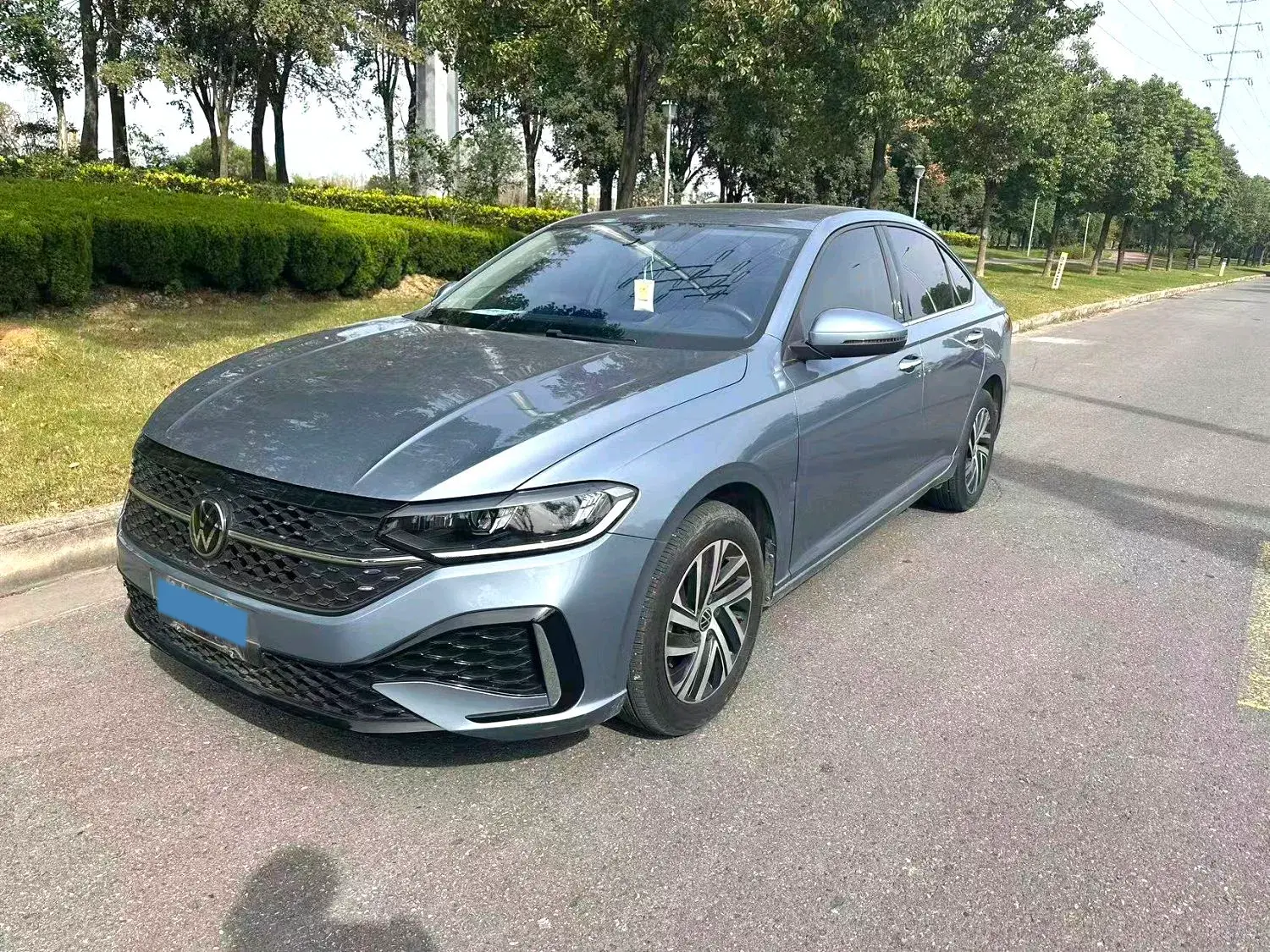 2023 VOLKSWAGEN LAVIDA view 1