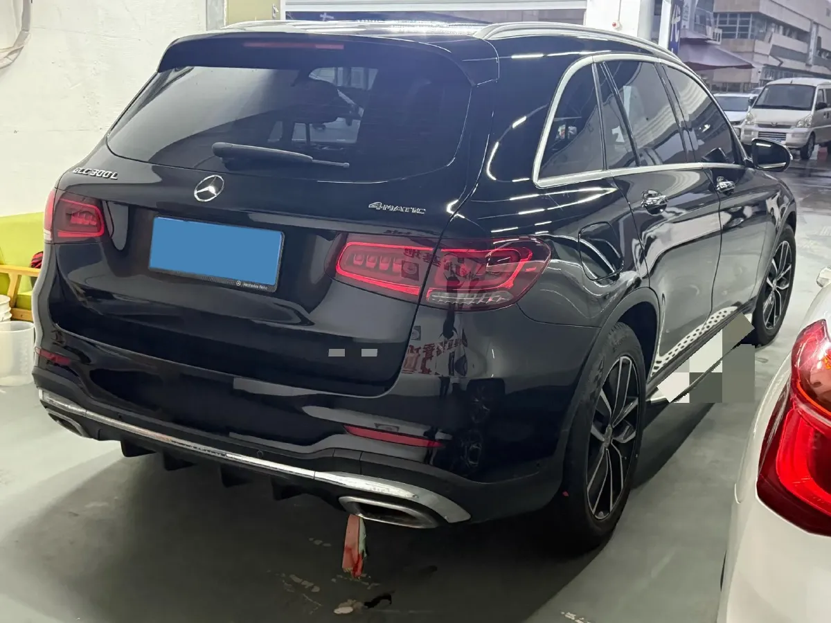 2022 Mercedes-Benz GLC Class 2.0T 258HP L4 9AT,autocango,china used car exporter,china ev exporter,chinese used car exporter,chinese used ev exporter
