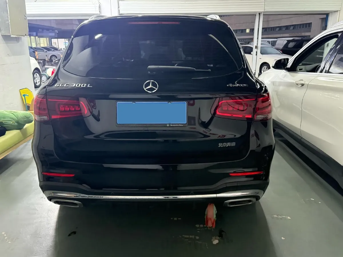 2022 Mercedes-Benz GLC Class 2.0T 258HP L4 9AT,autocango,china used car exporter,china ev exporter,chinese used car exporter,chinese used ev exporter