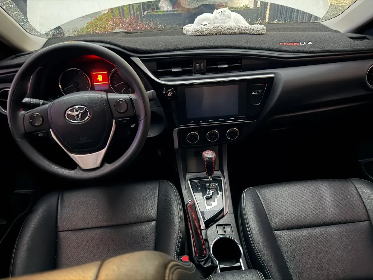 2018 Toyota Corolla 1.2T 116HP L4 CVT,autocango,china used car exporter,china ev exporter,chinese used car exporter,chinese used ev exporter