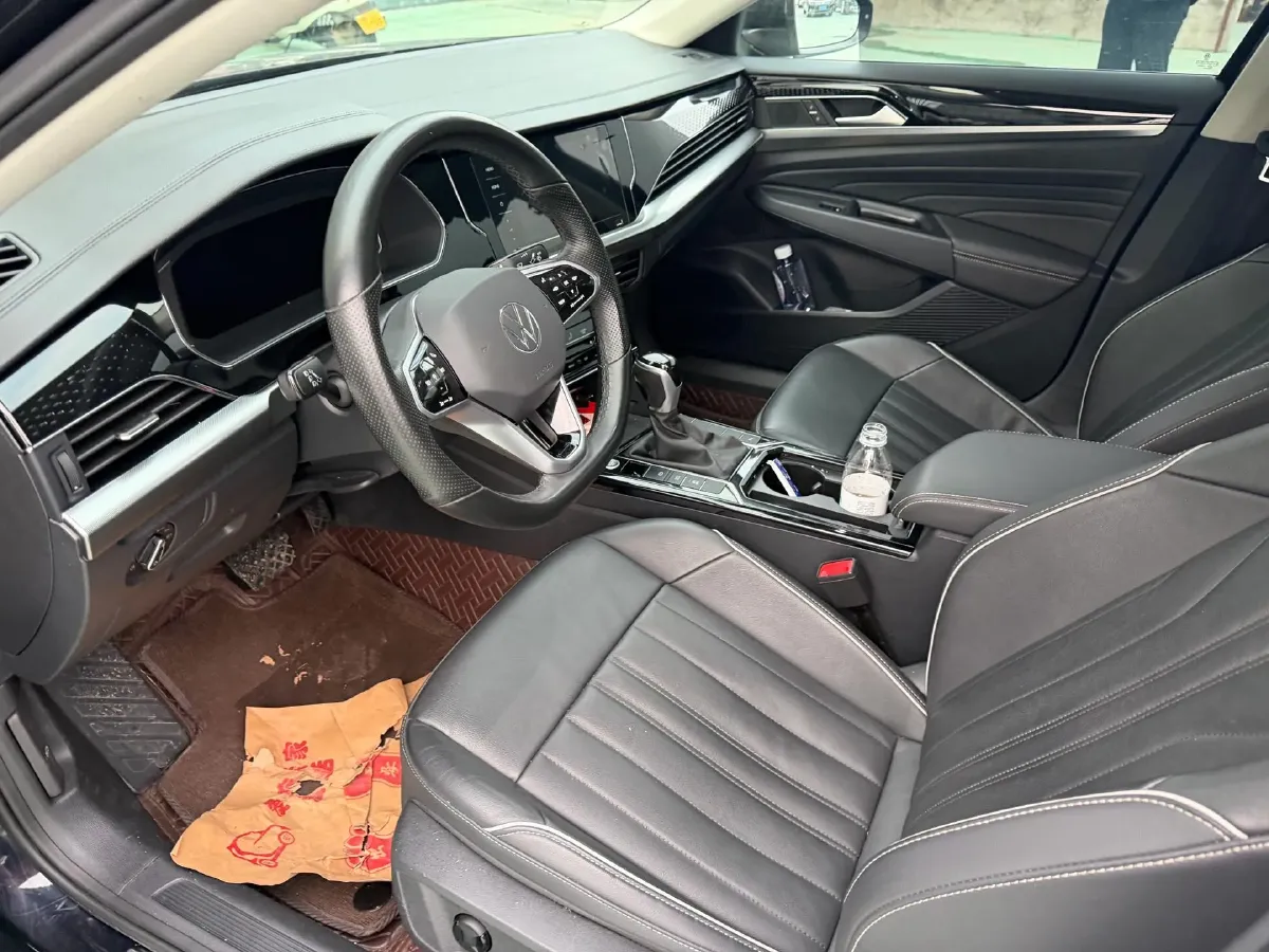 2023 Volkswagen Passat 2.0T 186HP L4 7DCT,autocango,china used car exporter,china ev exporter,chinese used car exporter,chinese used ev exporter