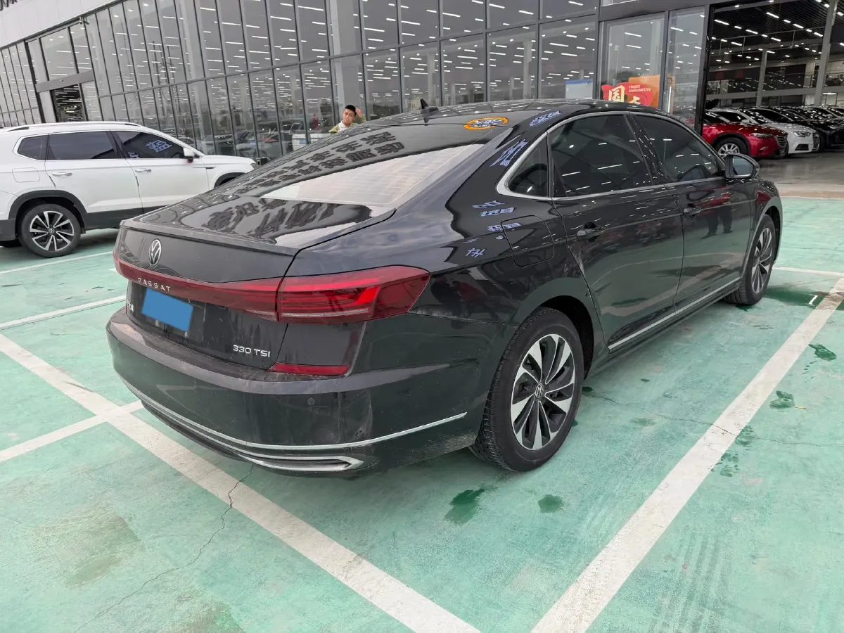 2023 Volkswagen Passat 2.0T 186HP L4 7DCT,autocango,china used car exporter,china ev exporter,chinese used car exporter,chinese used ev exporter