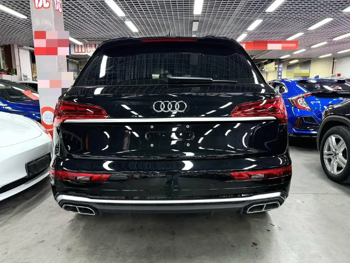 2025 Audi Q3 2.0T 186HP L4 7DCT,autocango,china used car exporter,china ev exporter,chinese used car exporter,chinese used ev exporter