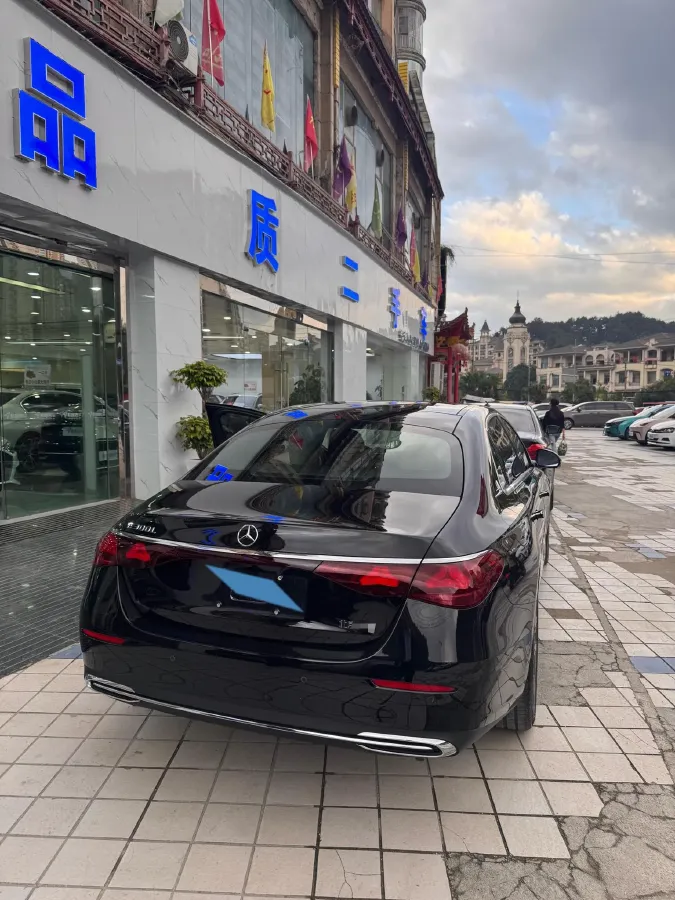 2025 Mercedes-Benz E Class 2.0T 258HP L4 9AT,autocango,china used car exporter,china ev exporter,chinese used car exporter,chinese used ev exporter