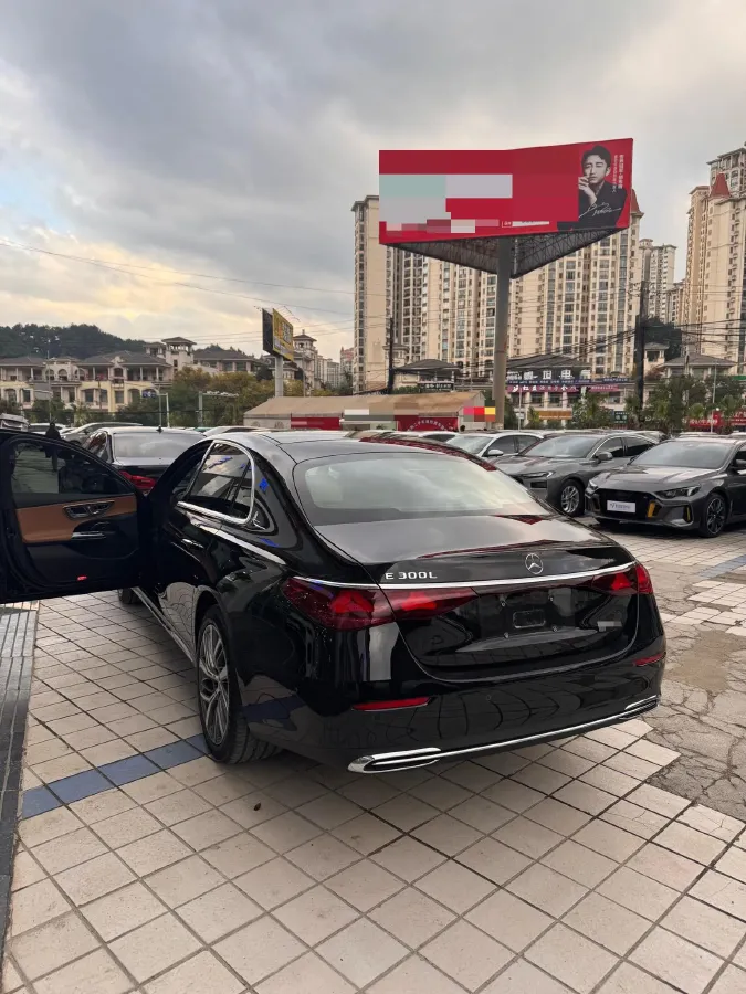 2025 Mercedes-Benz E Class 2.0T 258HP L4 9AT,autocango,china used car exporter,china ev exporter,chinese used car exporter,chinese used ev exporter