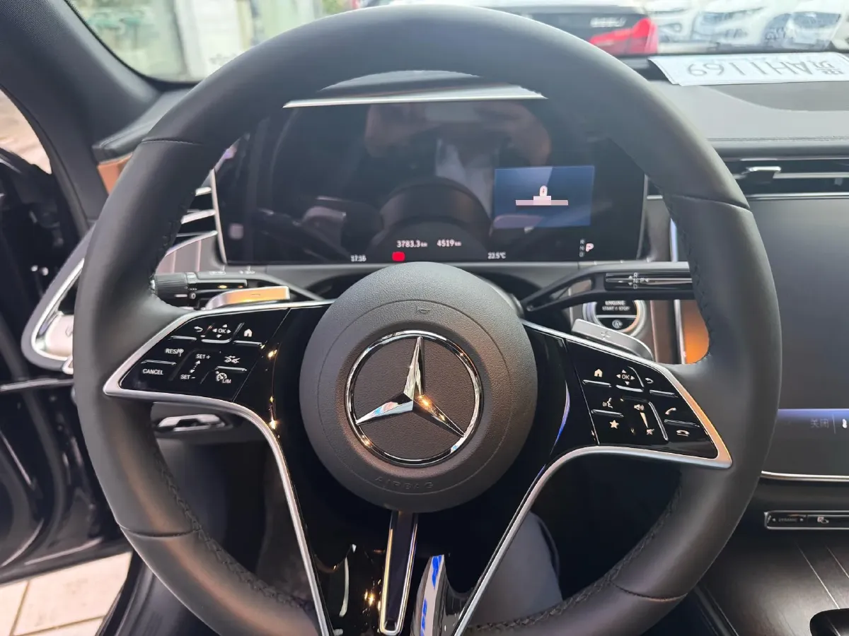 2025 Mercedes-Benz E Class 2.0T 258HP L4 9AT,autocango,china used car exporter,china ev exporter,chinese used car exporter,chinese used ev exporter