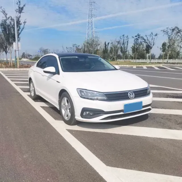 2021 Volkswagen Lamando 1.4T 131HP L4 7DCT,autocango,china used car exporter,china ev exporter,chinese used car exporter,chinese used ev exporter