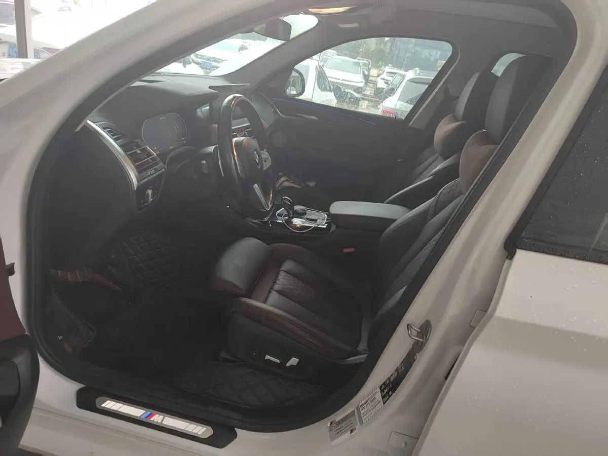 2022 BMW X3 2.0T 252HP L4 8AT,autocango,china used car exporter,china ev exporter,chinese used car exporter,chinese used ev exporter