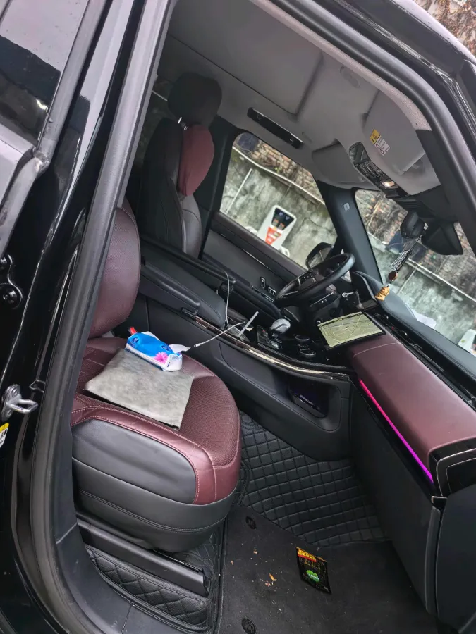 2023 Land Rover Range Rover Sport 3.0T 400HP L6 8AT,autocango,china used car exporter,china ev exporter,chinese used car exporter,chinese used ev exporter