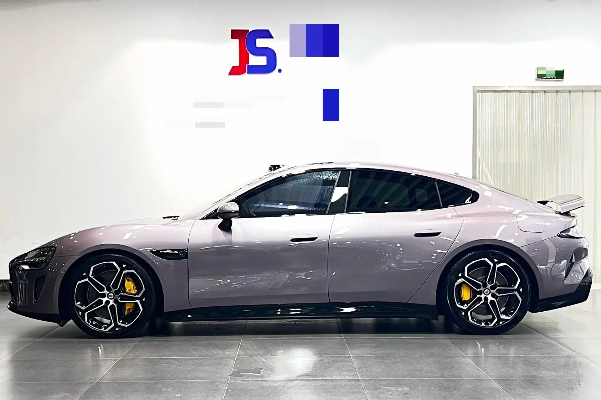 2024 MI SU7 thumbnail 3