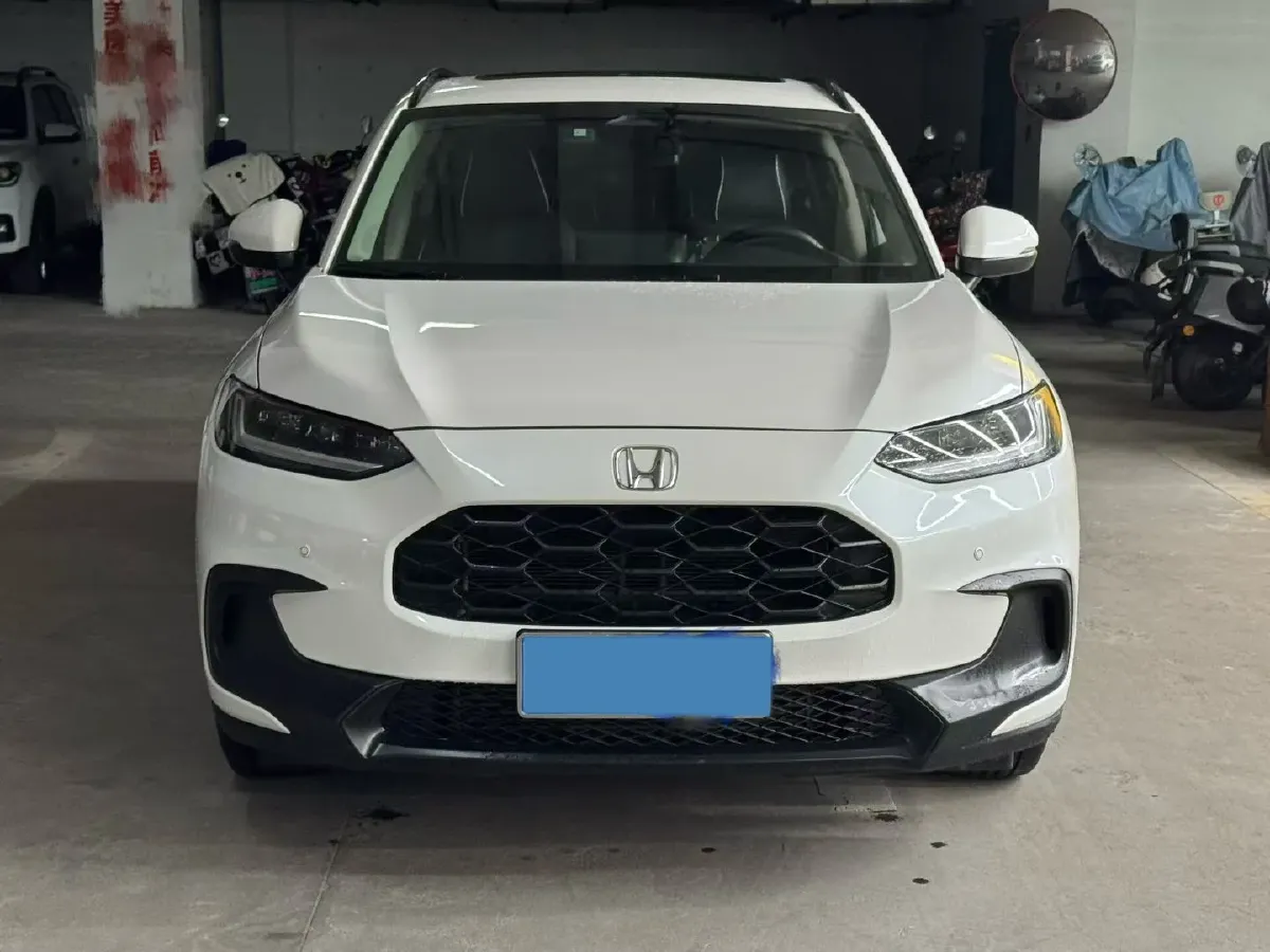 2022 Honda ZR-V 1.5T 182HP L4 CVT,autocango,china used car exporter,china ev exporter,chinese used car exporter,chinese used ev exporter