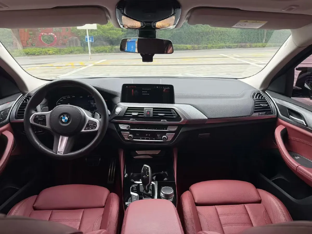 2021 BMW X4 2.0T 252HP L4 8AT,autocango,china used car exporter,china ev exporter,chinese used car exporter,chinese used ev exporter